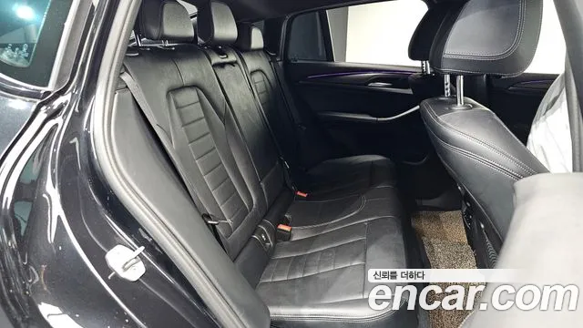 BMW X4 xDrive20d M Sport — Фото автомобиля 11