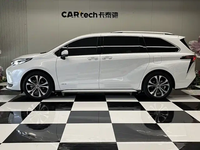 Toyota Granvia — Фото автомобиля 8