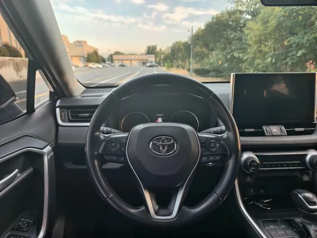 Toyota Wildlander — Фото автомобиля 7