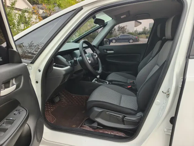 Honda Fit — Фото автомобиля 9