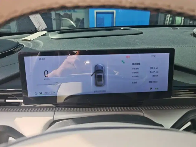 Geely Galaxy E5 — Фото автомобиля 11