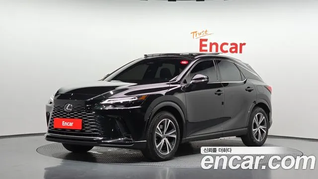 Фотография автомобиля — Lexus RX RX350h 5th Gen
