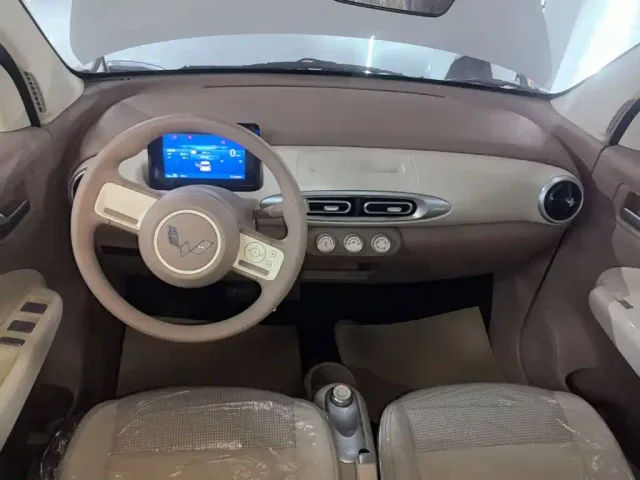 Wuling Hongguang Mini EV — Фото автомобиля 9