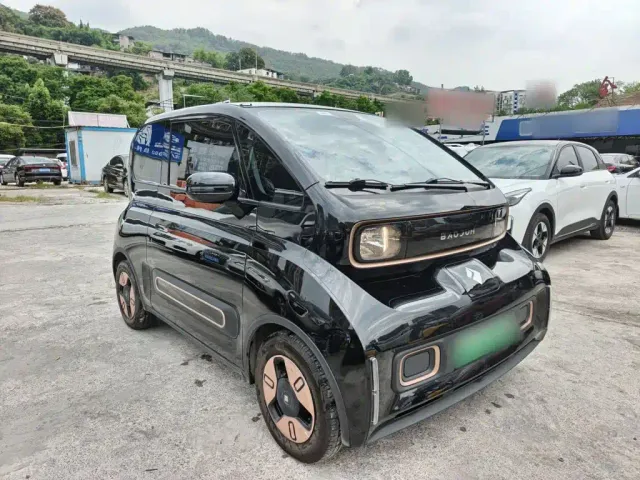 Baojun KiWi EV — Фото автомобиля 21