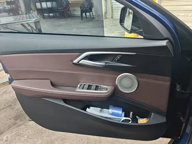 BMW 1 Series — Фото автомобиля 7