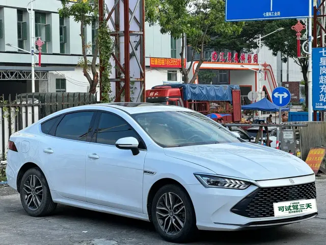BYD Qin PLUS — Фото автомобиля 3