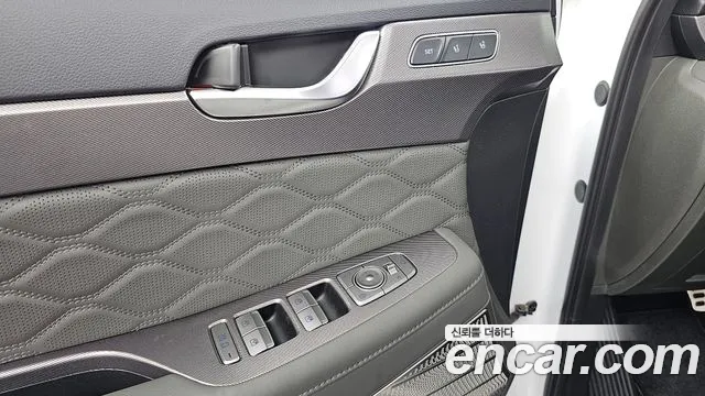 Hyundai Palisade Palisade Бензин 3.8 4WD — Фото автомобиля 26