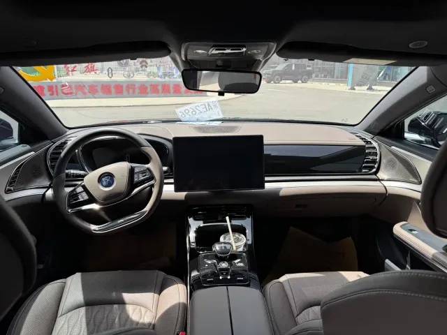 BYD Han — Фото автомобиля 6
