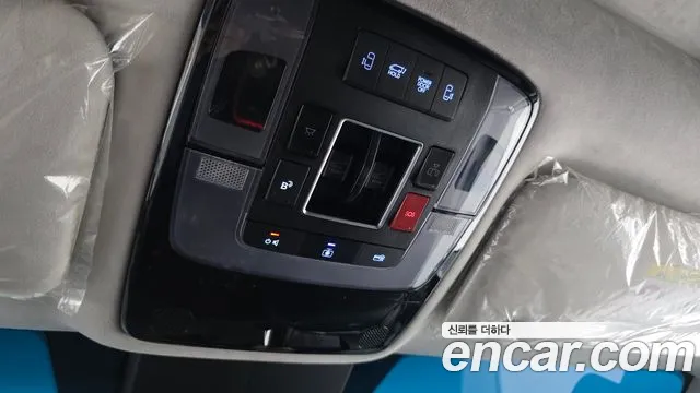 Hyundai Staria Staria Lounge 9 мест — Фото автомобиля 18