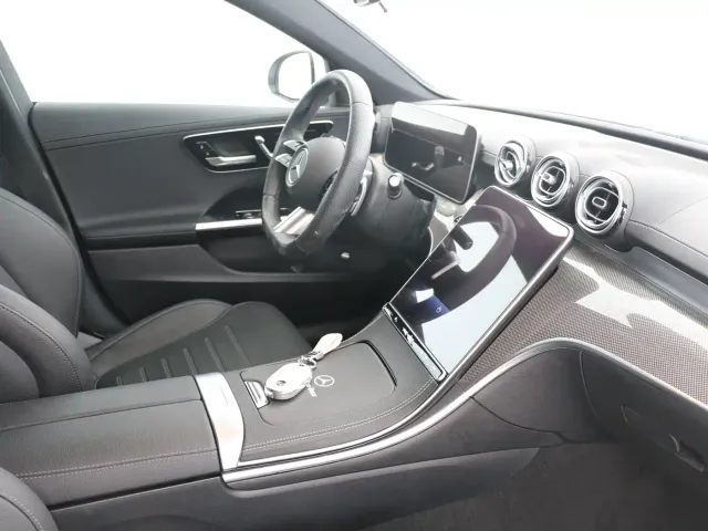 Mercedes-Benz C-Class — Фото автомобиля 12