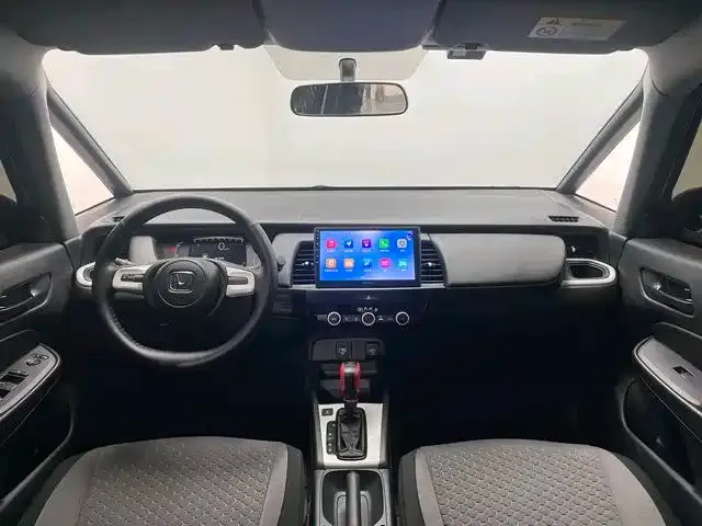 Honda Fit — Фото автомобиля 12