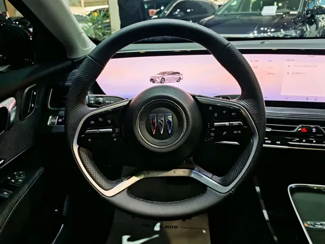 Buick LaCrosse — Фото автомобиля 8