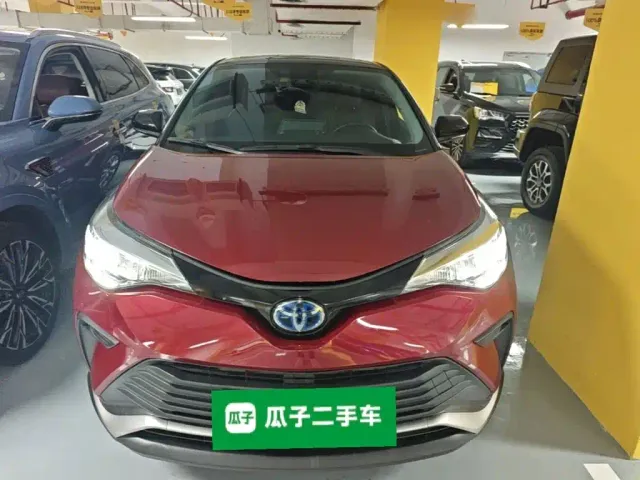 Toyota IZOA — Фото автомобиля 2