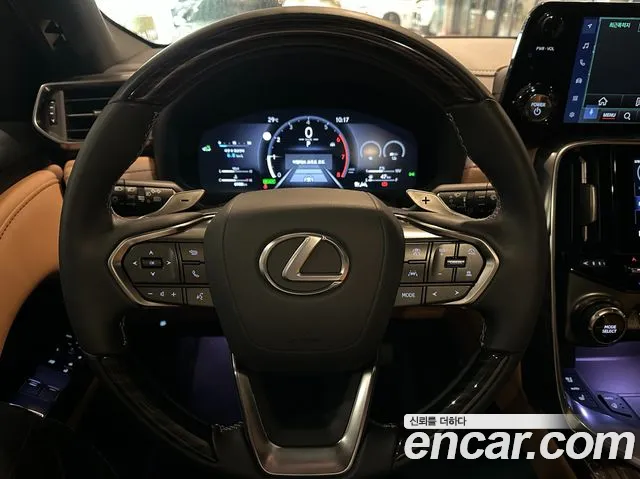 Lexus LX — Фото автомобиля 15