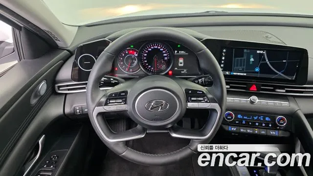 Hyundai Avante CN7 — Фото автомобиля 14