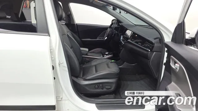 Kia Niro Niro Plus Earth — Фото автомобиля 22