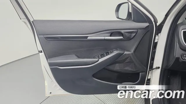 Kia Seltos — Фото автомобиля 13