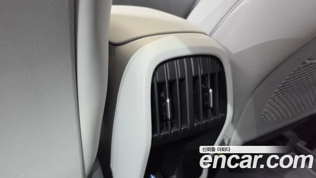 Hyundai Kona — Фото автомобиля 25