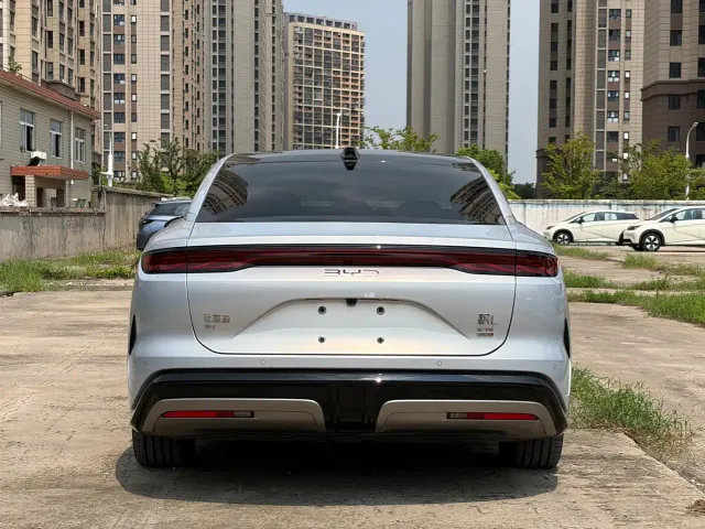 BYD Han L — Фото автомобиля 5
