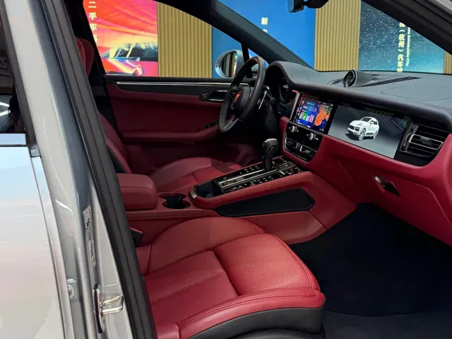 Porsche Macan — Фото автомобиля 9