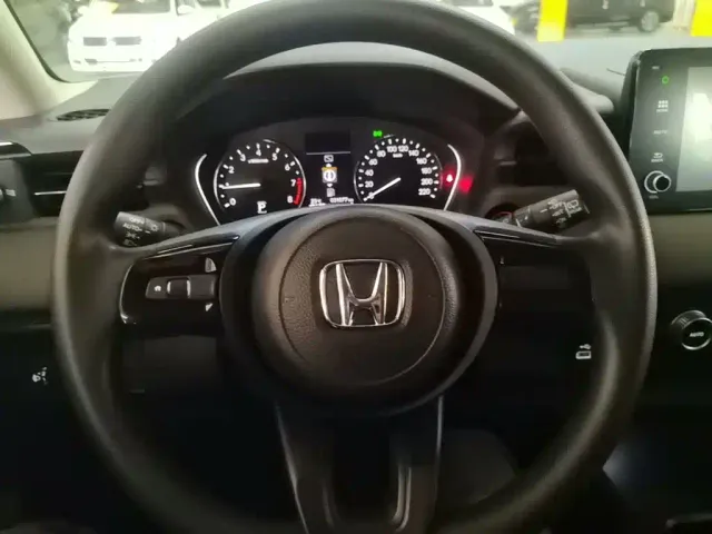 Honda Vezel — Фото автомобиля 10
