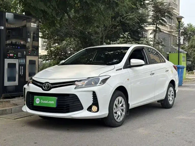 Фотография автомобиля — Toyota Vios