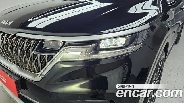 Kia Carnival Generation 4 — Фото автомобиля 7