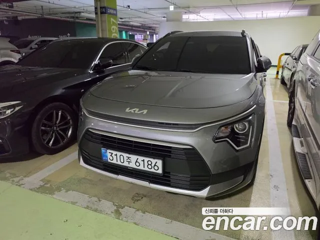 Kia Niro The All New Niro — Фото автомобиля 9
