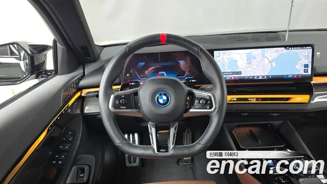 BMW i5 G60 — Фото автомобиля 19