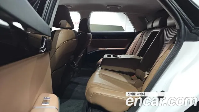 Hyundai Grandeur GN7 — Фото автомобиля 17