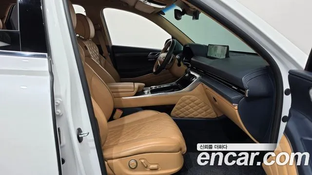 Genesis GV80 — Фото автомобиля 16