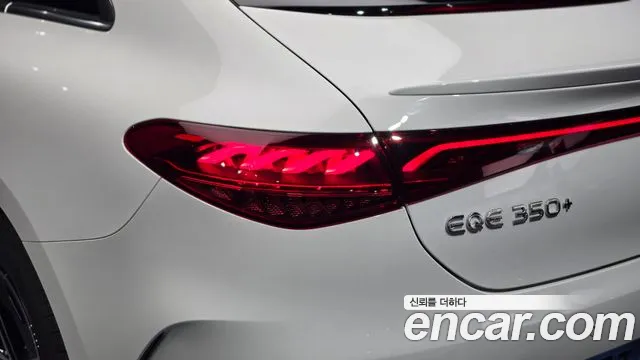 Mercedes-Benz EQE V295 — Фото автомобиля 8