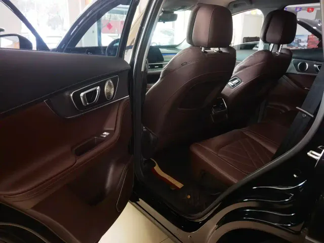 Chery Tiggo 8 PRO — Фото автомобиля 5