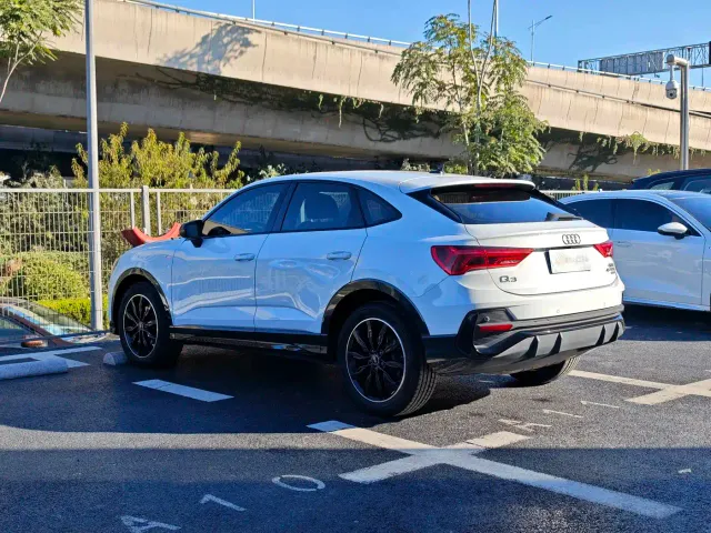 Audi Q3 Sportback — Фото автомобиля 9