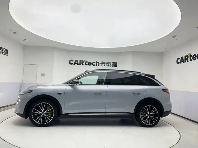 Leapmotor C11 — Фото автомобиля 8