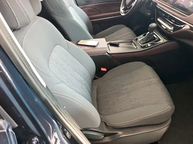 GAC Trumpchi M6 — Фото автомобиля 24