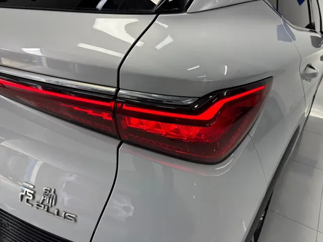 BYD Yuan PLUS — Фото автомобиля 18