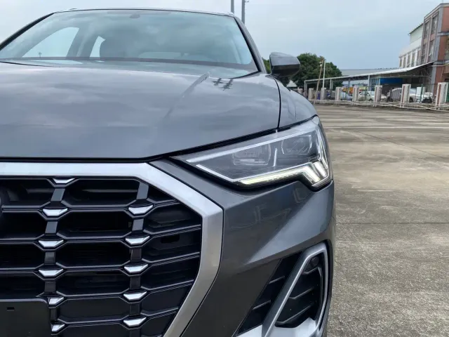 Audi Q3 — Фото автомобиля 18