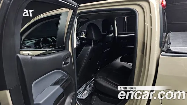Chevrolet Colorado Real — Фото автомобиля 17