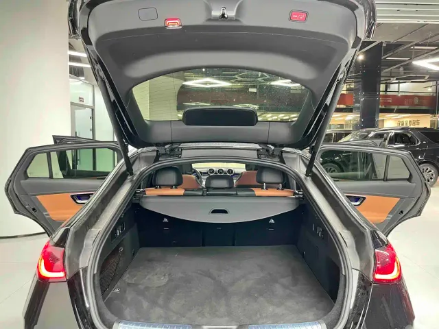 Mercedes-Benz GLC Coupe — Фото автомобиля 15