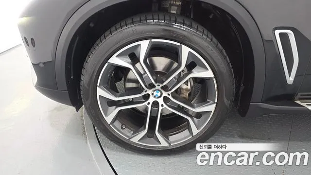 BMW X5 — Фото автомобиля 5