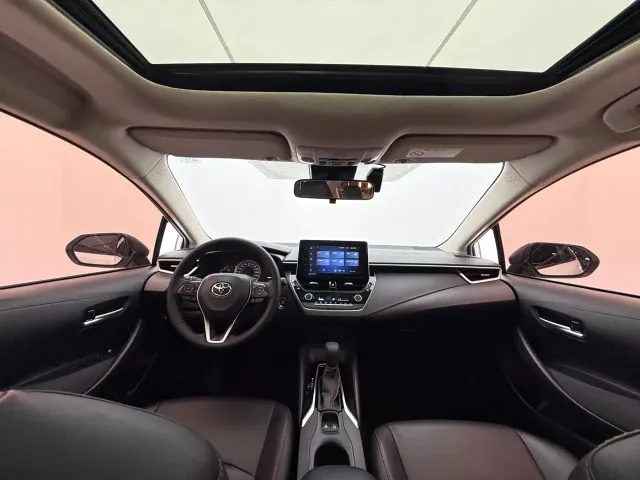 Toyota Corolla — Фото автомобиля 10