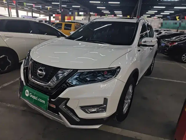 Фотография автомобиля — Nissan X-Trail