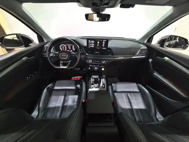 Audi Q5L — Фото автомобиля 9