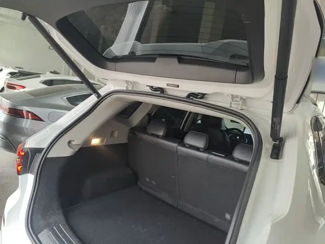 Roewe RX5 — Фото автомобиля 18