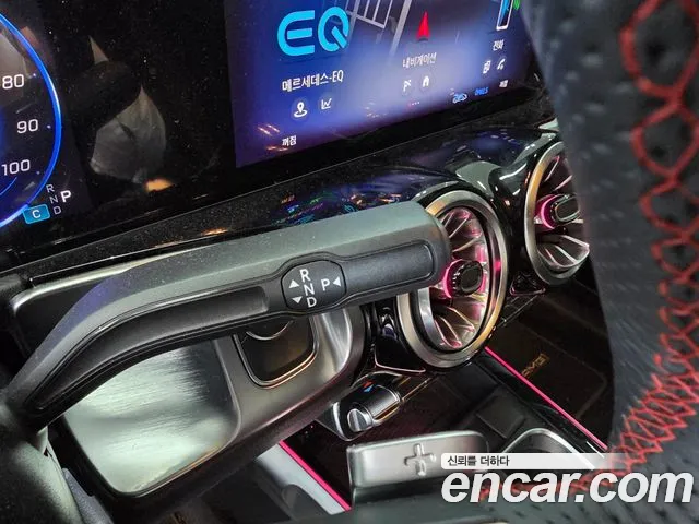 Mercedes-Benz EQB X243 — Фото автомобиля 9