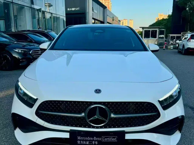 Mercedes-Benz A-Class — Фото автомобиля 3