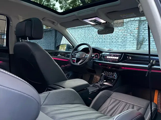 Volkswagen Passat — Фото автомобиля 6