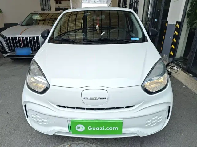 Roewe Clever — Фото автомобиля 2