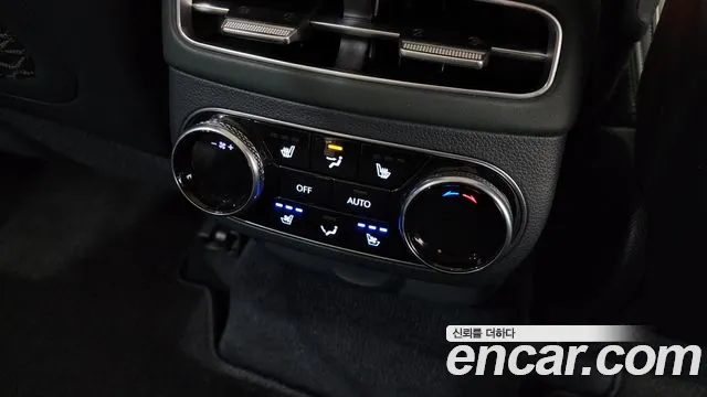 Genesis GV70 Electrified GV70 — Фото автомобиля 15